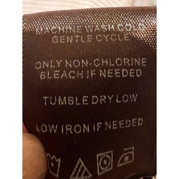 Multiples Beige & Cream Striped Ruffle Tunic Top Size XL Rayon Spandex Stretchy - Picture 8 of 8